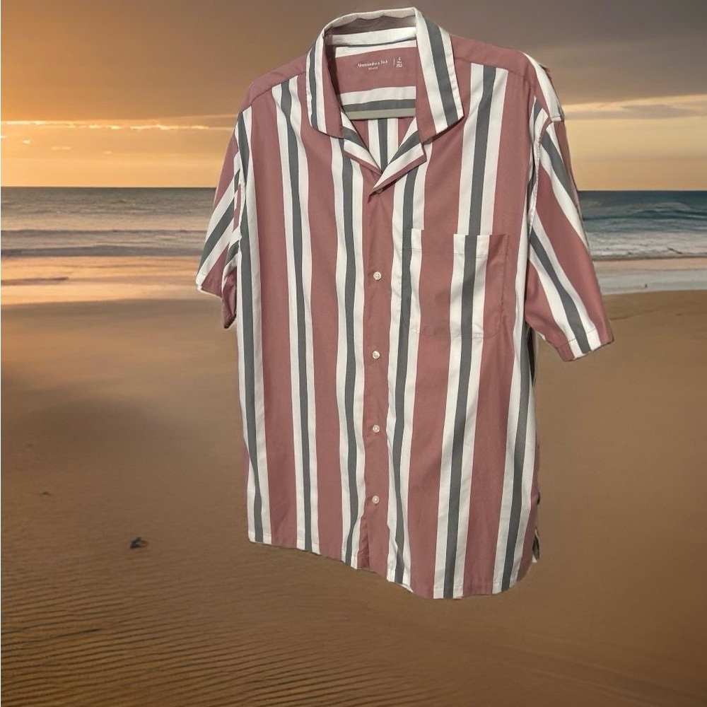 ABERCROMBIE & FITCH STRIPED SHORT SLEEVE RELAX FIT TALL SHIRT
